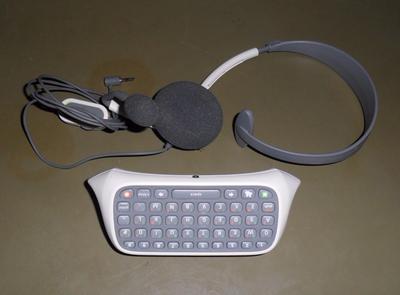 OEM Microsoft Xbox 360 Chatpad Messaging Keyboard X814365-001 with Headset