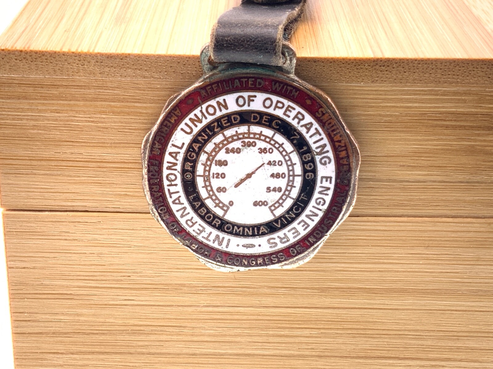 Picture 2 of 5