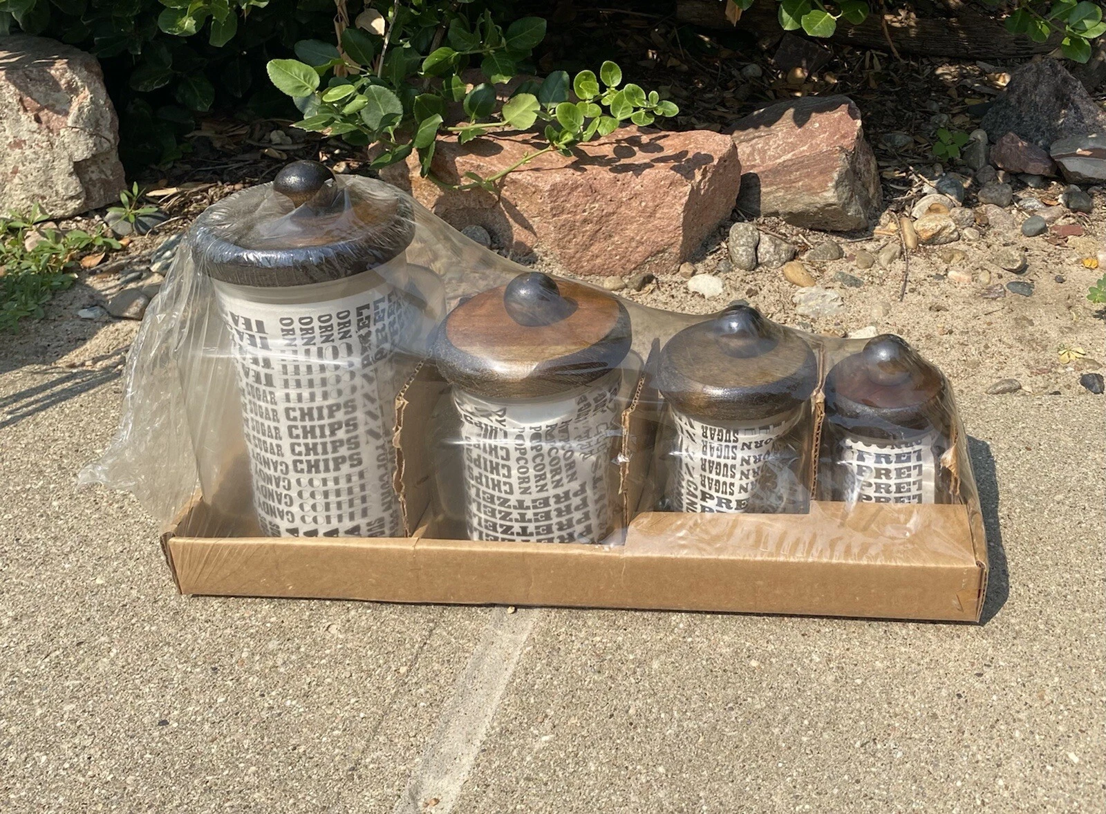 VINTAGE SET OF 4 GLASS CANISTERS WOOD LIDS JARS Round Food Candy Storage NEW NOS