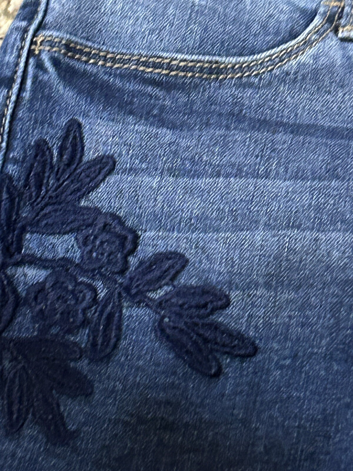 Picture 4 of 17