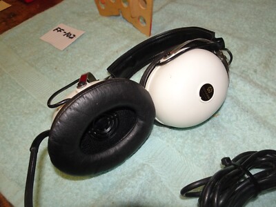 Vintage PIONEER SE-20A 8 Ohm Stereo Headphones Good Condition