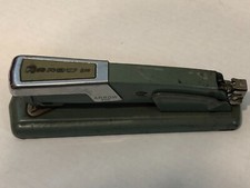 Arrow 210 Olive Green Heavy Duty Deluxe Standard Stapler For Tacker / Plier