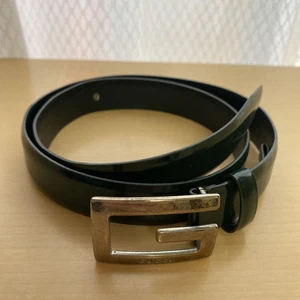 Ceinture GUCCI 75/30 036 1406 1004 vert émaillé occasion boucle G sans boite