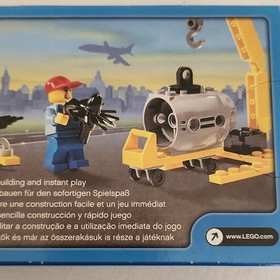 LEGO City Airport Airplane Mechanic 7901 26 pieces Minifigure Included Ages 5-12
