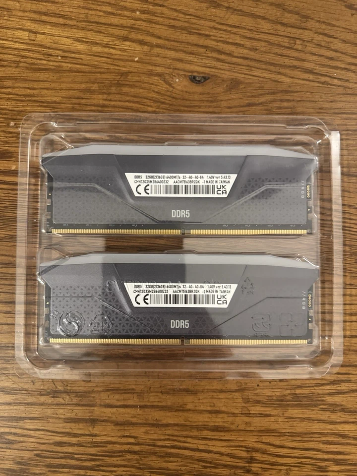 Corsair Vengeance RGB DDR5 RAM 32GB (2x16GB) - 6400 MT/S Foto 4 de 4