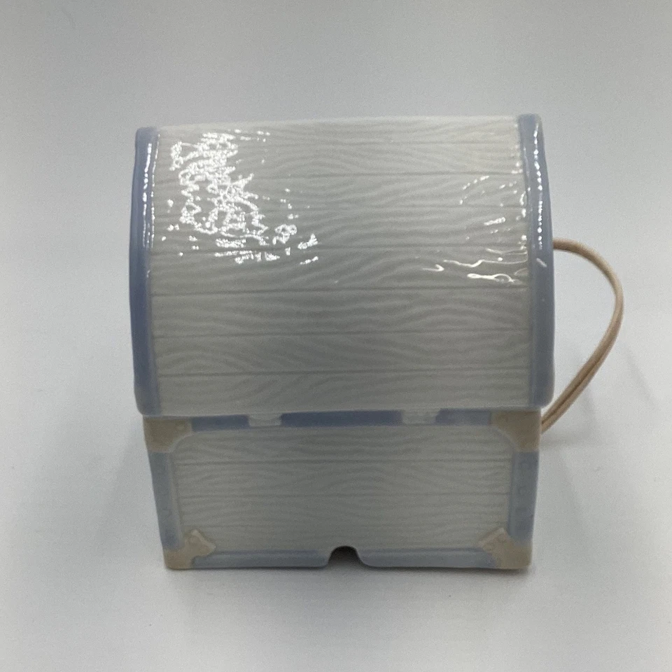 Vintage 1987 Enesco Ceramic Chest Lamp with Teddy Bear and Train Baby Nursery - Image 3 of 4