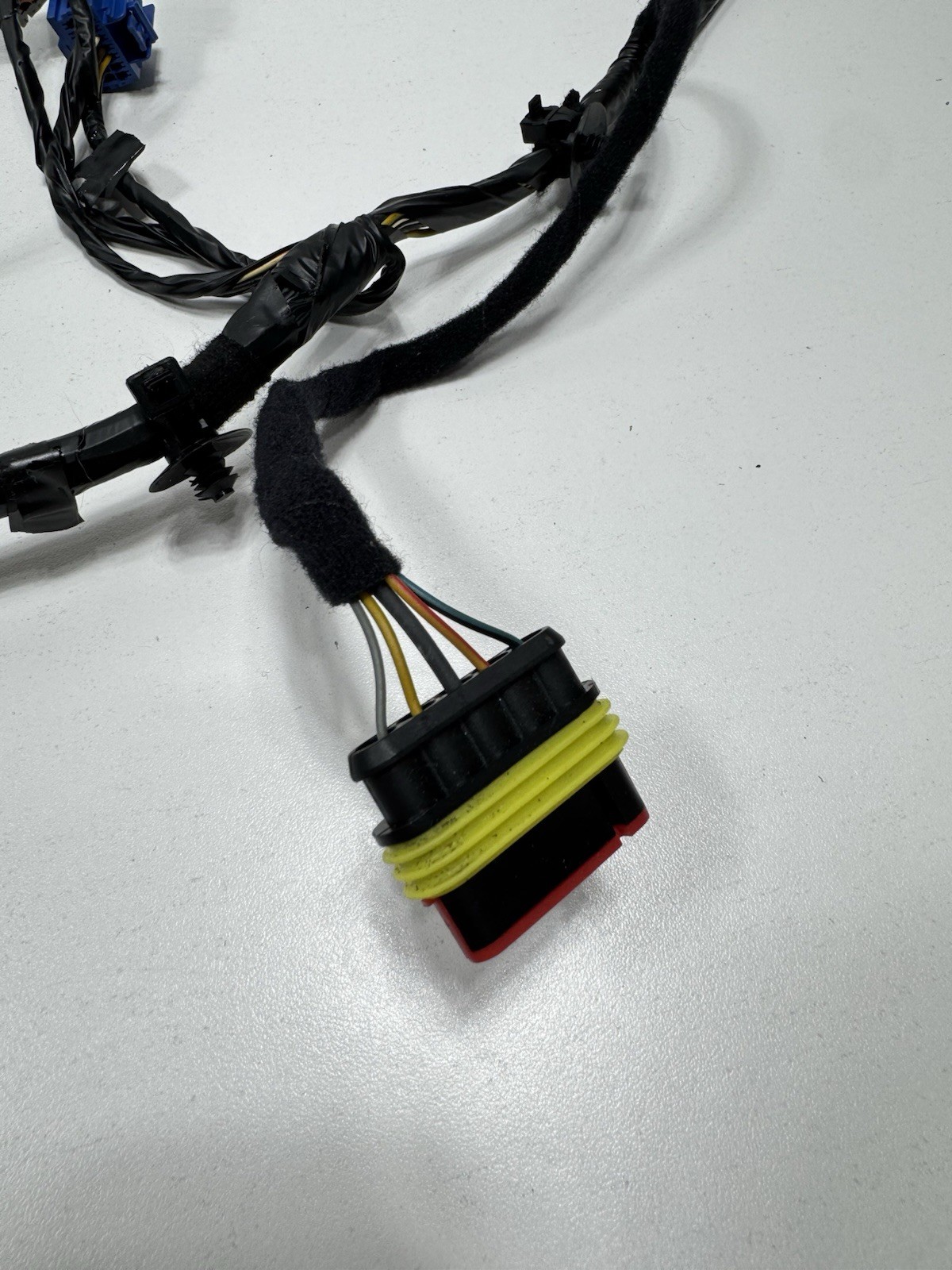 ✅14-17 Maserati Ghibli M157 Rear Trunk Fuse Box Wiring Harness OEM