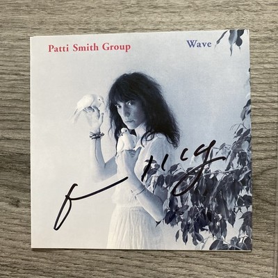 PATTI SMITH - Wave - SIGNIERTE UK CD - Original USA Punk 