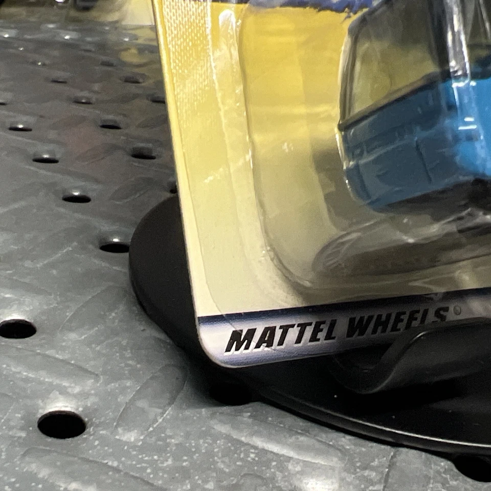 Matchbox Across America 50th Birthday New Jersey Ikarus Coach Bus Die Cast 1/160 - Image 4 of 4