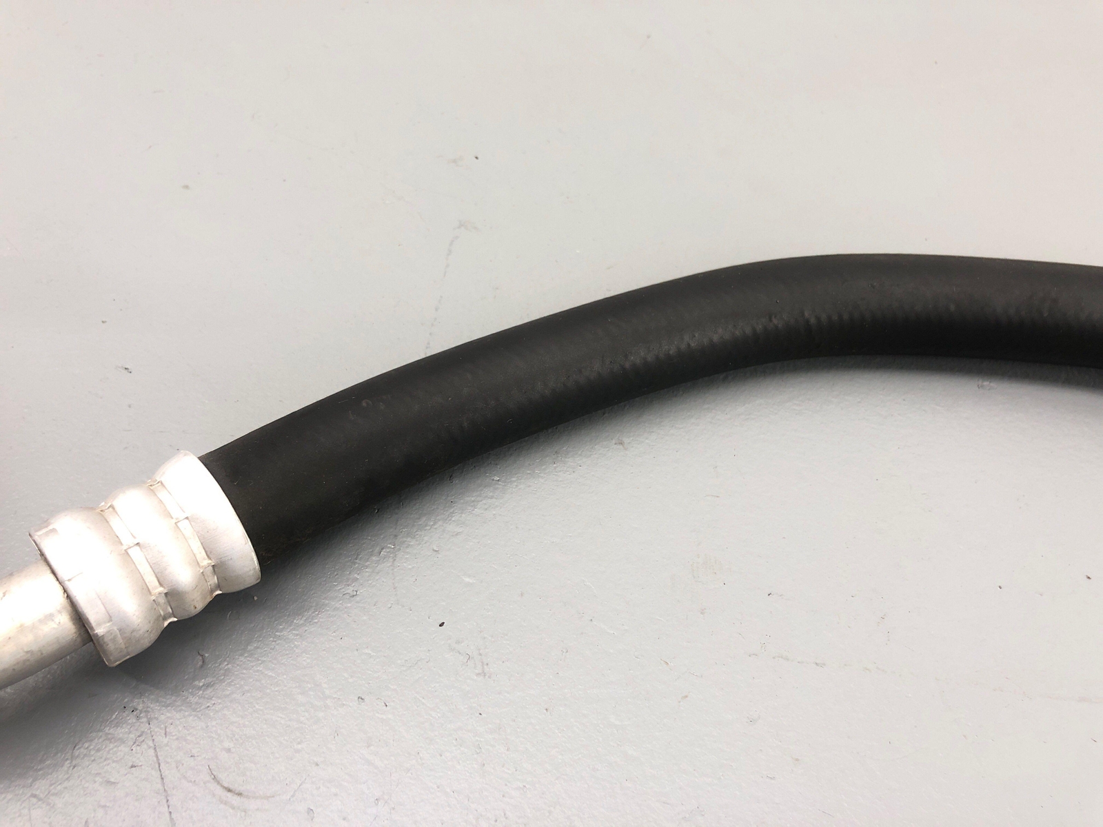 2018-2021 KIA STINGER 4.4L AC AIR CONDITIONING SUCTION HOSE 