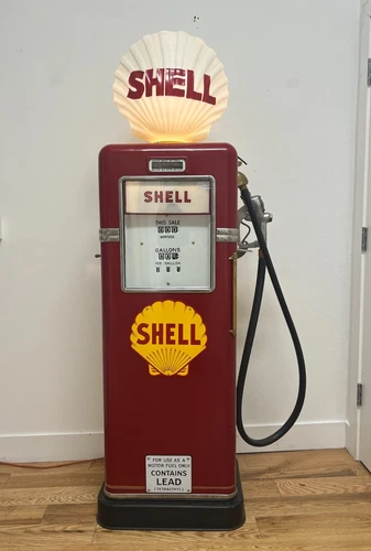Vintage Shell Oil Gas Pump