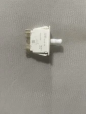 Dixie Narco Bev Max Door Switch