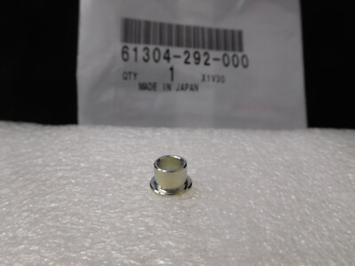 Honda CB 500 Four K0 K1 K2  Buchse Lampentopf Collar, head light setting