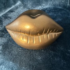Greenbriar Internationl Lip Bank for Coins Gold Lips
