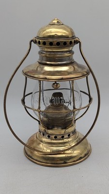 ADAMS & WESTLAKE BRASS RAILROAD CONDUCTOR LANTERN ''F.P. WOOLLEN'' WHEEL CUT GLOBE