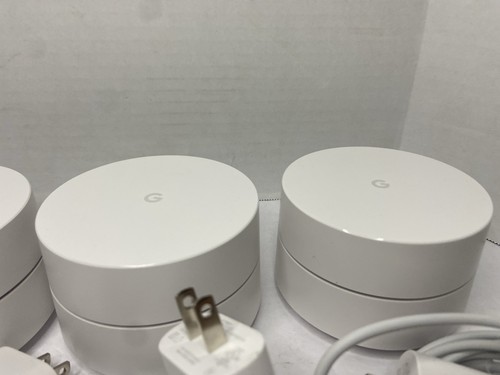 Paquete de 3 routers Wi-Fi domésticos Google AC-1304 AC1200, 3 cables de alimentación - Imagen 3 de 4