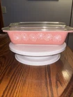 VTG Pyrex PINK DAISY 575-B Space Saver Casserole with Lid (2 QT)