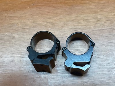 VINTAGE WEAVER 1'' LOW PIVOT RINGS AND BASES NO. 146 AND 147 FOR WINCHESTER 70