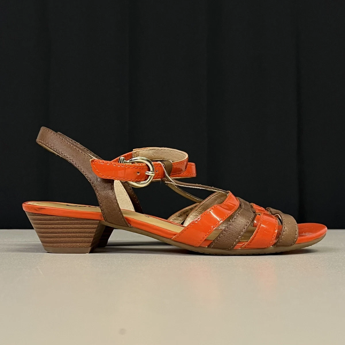 Gabor 62.733.54 – Sandali Piatti Da Donna, Tacco Piatto, Chiusura Slip-on, Larghezza Normale, Comodi, Colore Nero, Taglia 37 EU