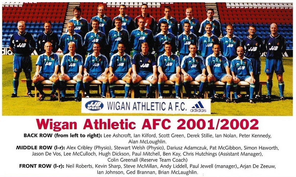 WIGAN ATHLETIC FOOTBALL TEAM PHOTO 2001-02 SEASON | eBay UK