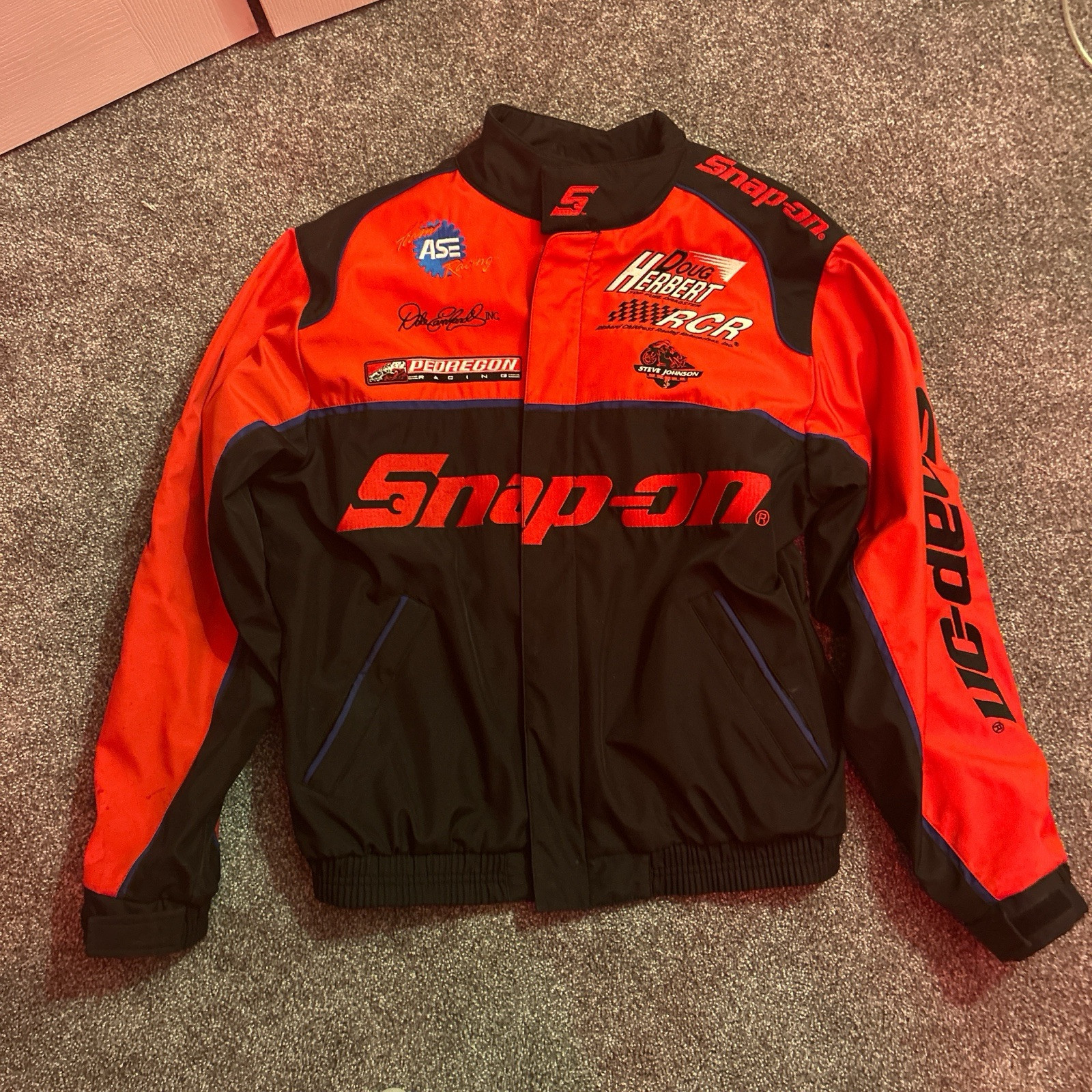 snap on jacket - image 1