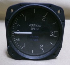 C661035-0101 Cessna Vertical Speed Indicator