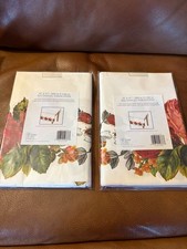 2 70" x 47" Table Fun TF Rectangle Roses Paper Tablecloths Tablecovers NIP