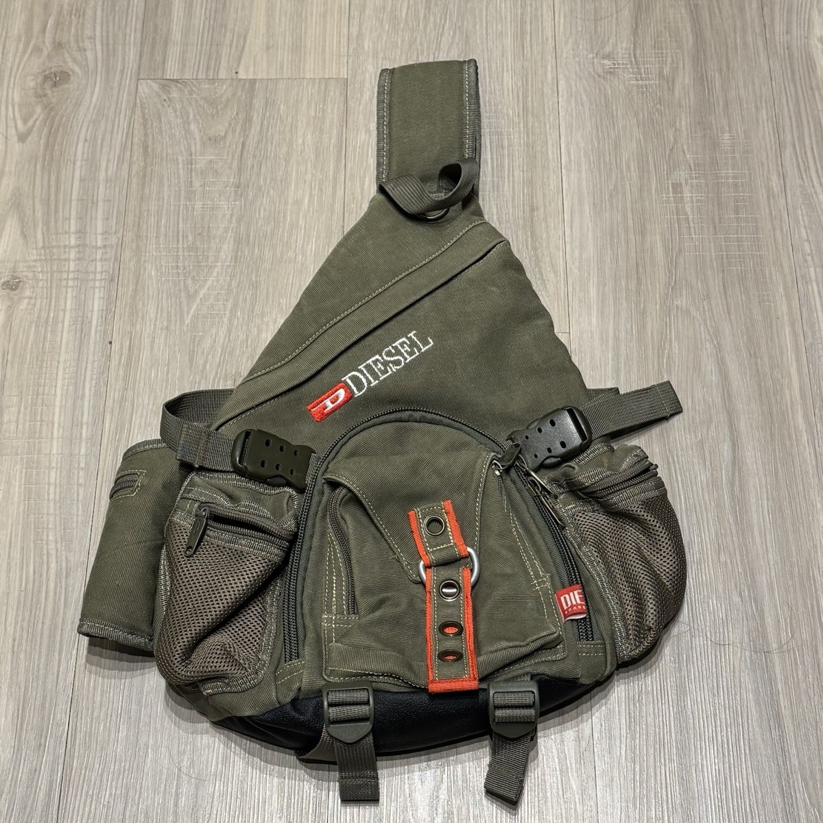 DIESEL archive gimmick one shoulderbag