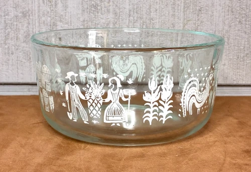 Vintage PYREX #7201-21 Amish Butterprint Pattern 1 Qt. Glass Bowl ~ USA ~ No Lid