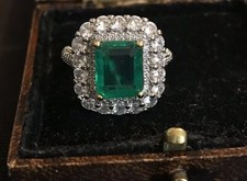 Vintage Style Emerald And White Crystal Ring 18K White Gold Plated