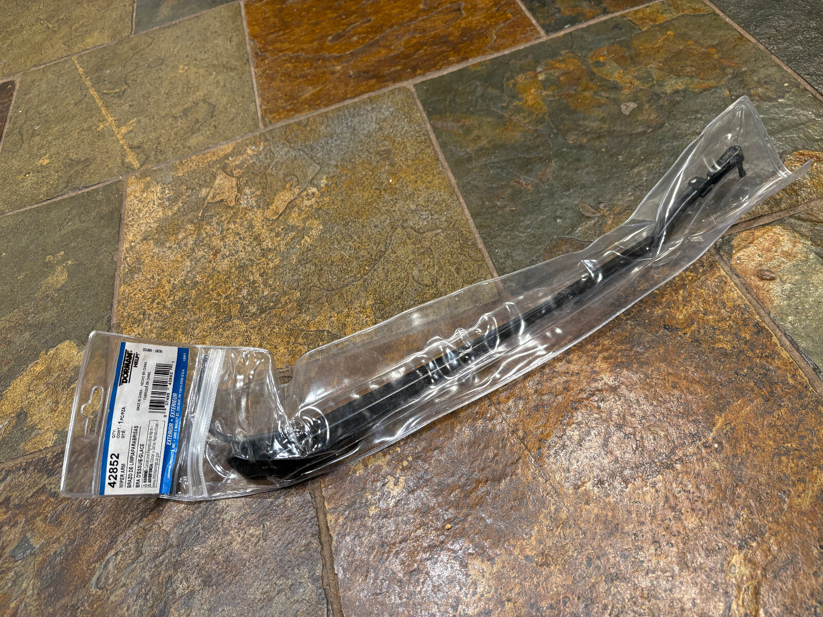 Dorman 42852 Windshield Wiper Arm fits 1985-1990 Chevy GMC Square Body ...