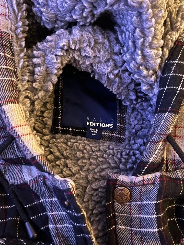 Sudadera con capucha a cuadros Sherpa gris, roja, negra, para hombre talla L, marca Basic Editions Foto 2 de 4