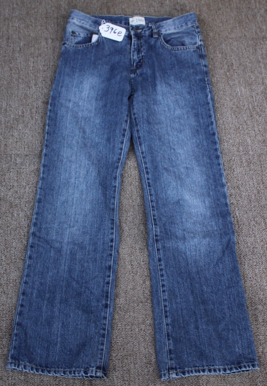 Picture 2 of 6
