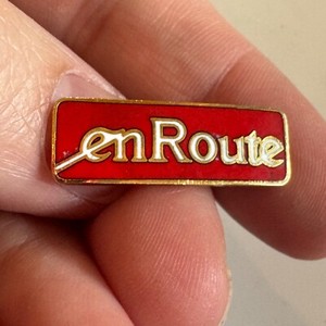 Vintage Air Canda en Route in Flight Magazine Enamel Lapel Pin enRoute RARE