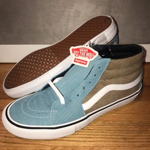 vans azul claro