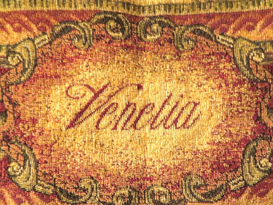 Venice Rialto Belgian Woven Chenille Landscape Tapestry Wall Hanging 54 x 72 Lar - Image 3 of 4