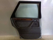 Porte arrière et accessoires Rover 200