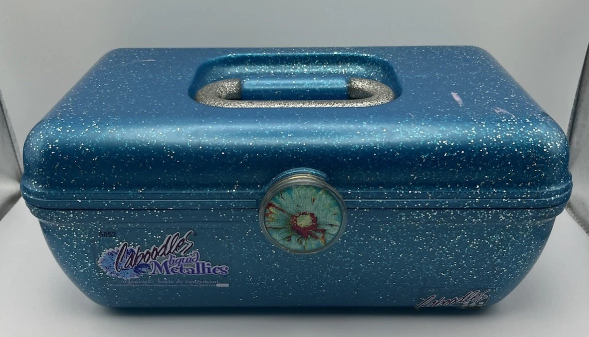 Caboodles Liquid Metallic Teal/light blue Glitter Organizer Makeup Case VTG USA