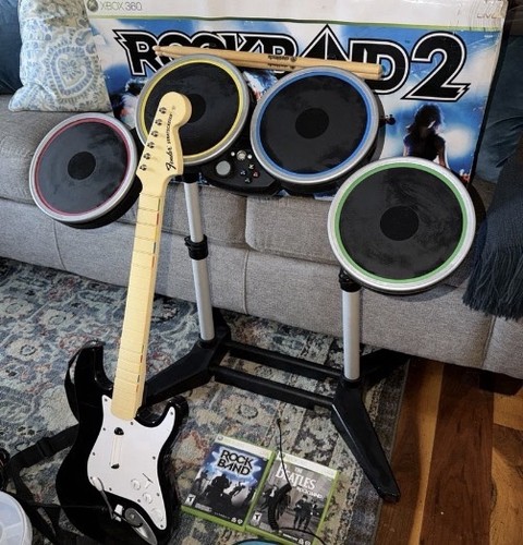 Rock Band 2 Fender Xbox 360 Wired Bundle: Drum Set, Pedal, Drumsticks, Guitar