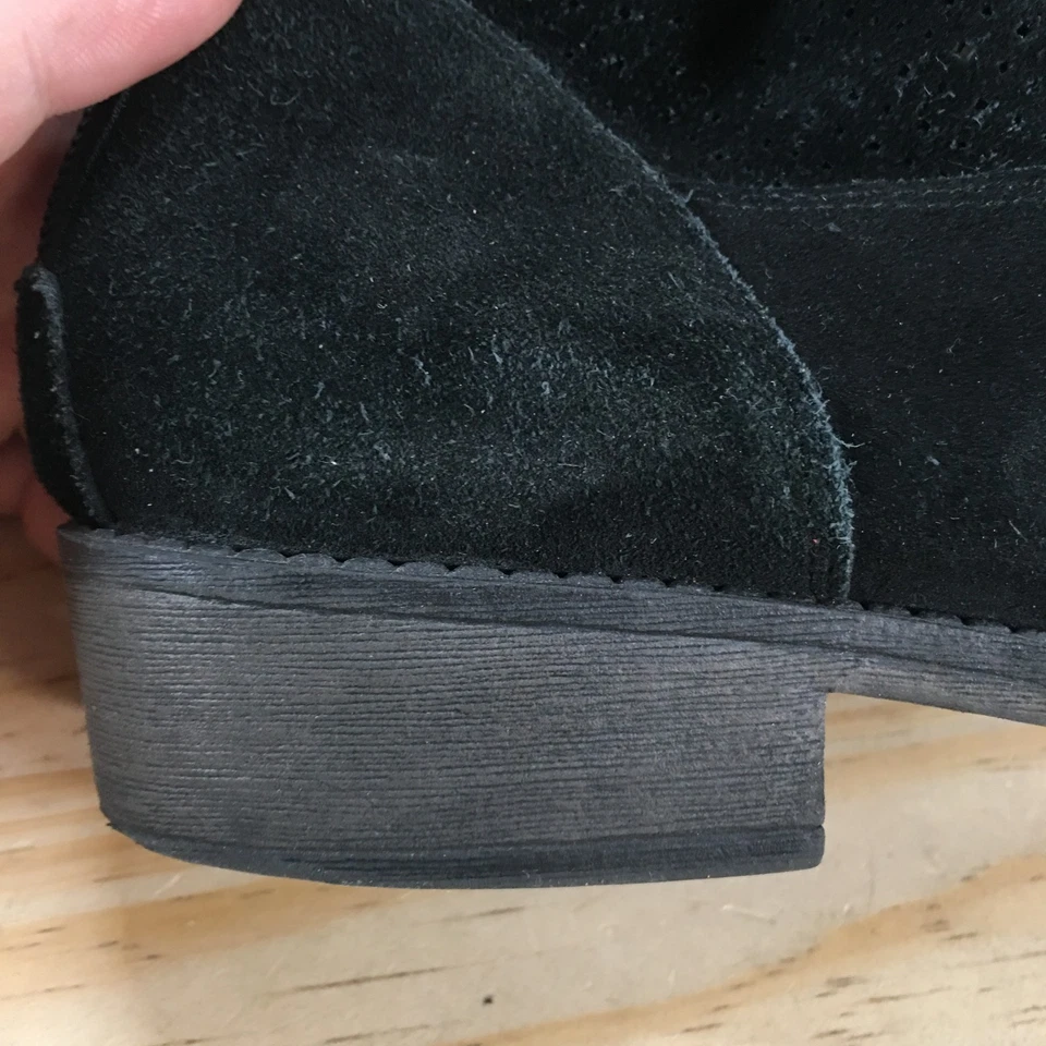 Botas Nine West para mujer 7M negras Bond3y botín al tobillo tacón cremallera gamuza perforada Foto 4 de 4