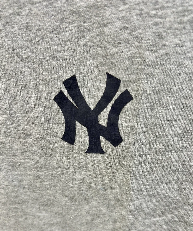 New York Yankees Alstyle Apparel Ropa Activa Gris Mediano Camiseta Manga Larga Logo NY Foto 3 de 4
