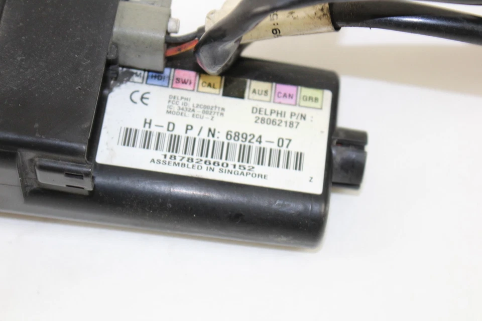 Harley-CAV 2009 09 FLTRSE3 SE CVO Road Glide módulo de señal de giro TSSM 68924-07 Foto 2 de 4