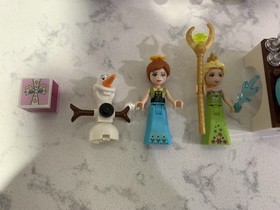 LEGO DISNEY PRINCESS 41068 Frozen Arendelle Castle Celebration Set 99% W Subs