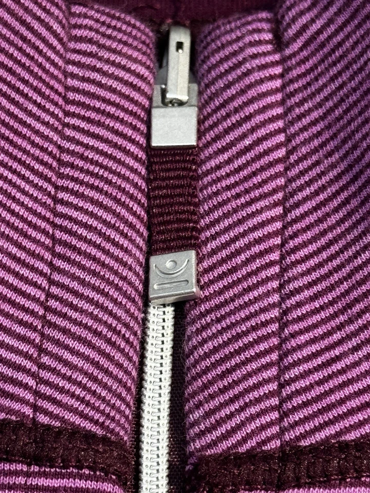 Chaqueta atlética Danskin para mujer cremallera completa púrpura a rayas rendimiento Top mediano Foto 4 de 4