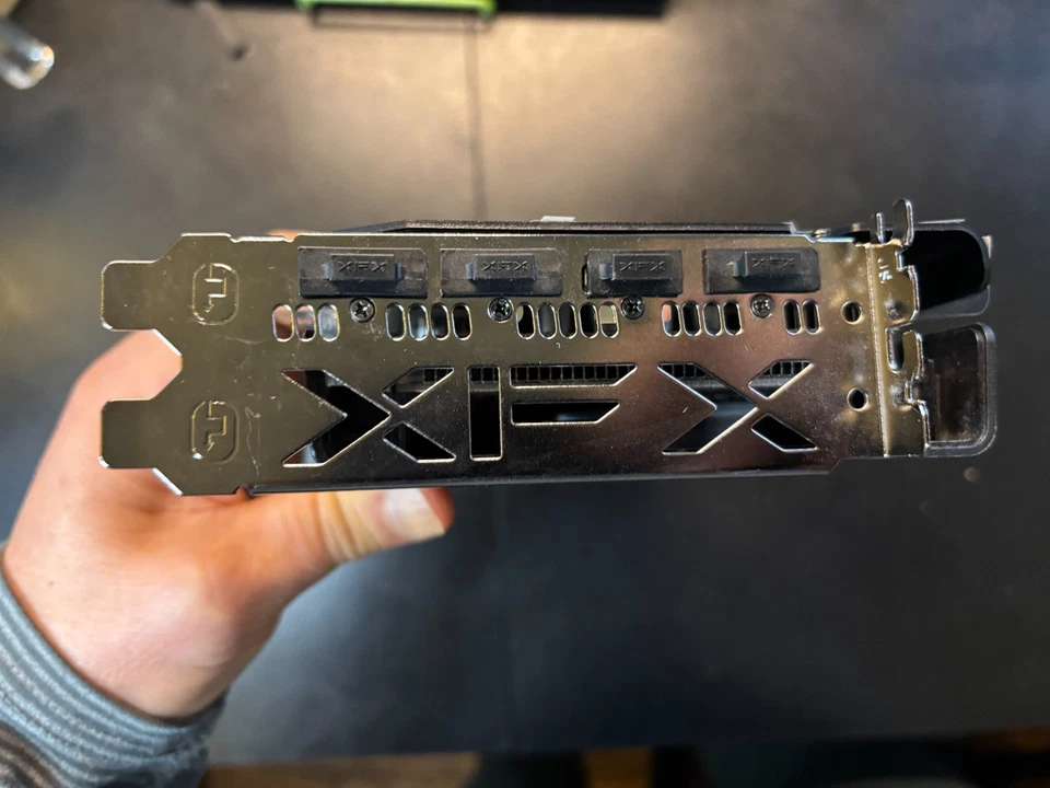 XFX Speedster SWFT 210 AMD Radeon RX 6600 Core Gaming 8GB GDDR6 Graphics Card - Image 3 of 4