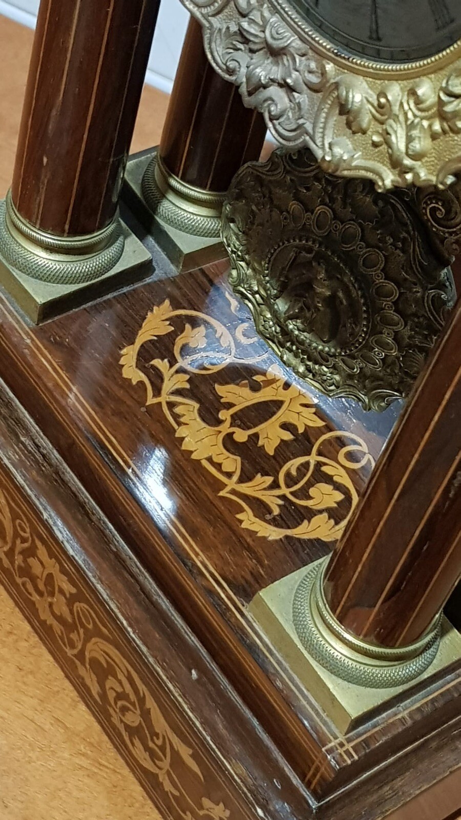 Foto 4 di 6