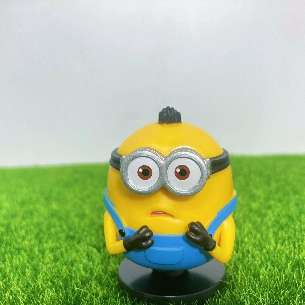 T-ARTS Minions Capsule Toy Mini Figure Collection Decoration