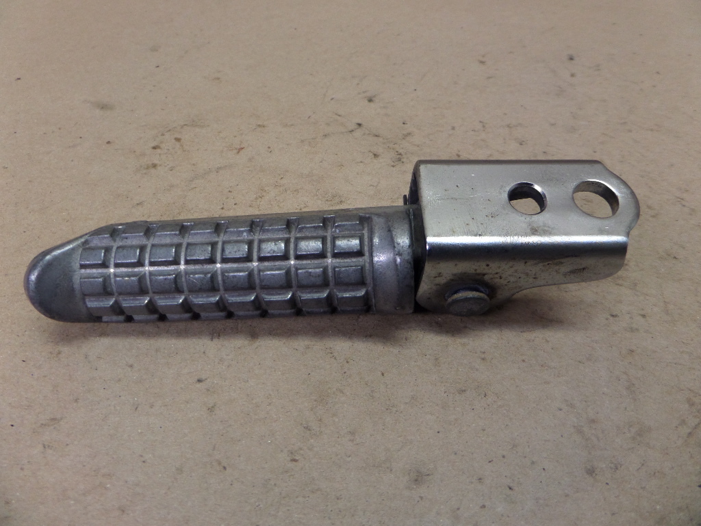 2001 KAWASAKI NINJA EX250-F REAR RIGHT PASSENGER FOOT PEG | eBay