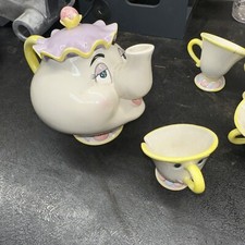 Vintage Disney Beauty  The Beast Mrs Potts Teapot and Cup Set