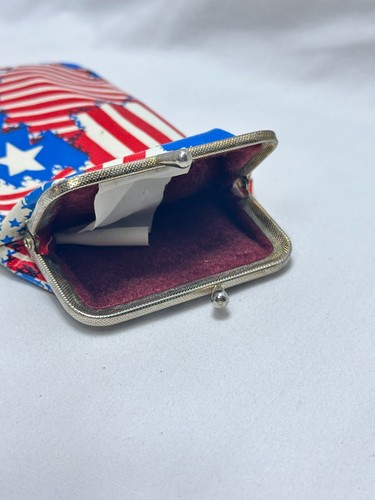 Estuche de gafas vintage muy raro con bandera americana de mediados de siglo - usado pero completo - Imagen 2 de 3
